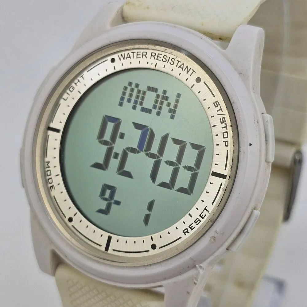 Beeasy AW02 Men's Ultra Slim Digital Watch 44MM White Plastic Bands New‎ Battery